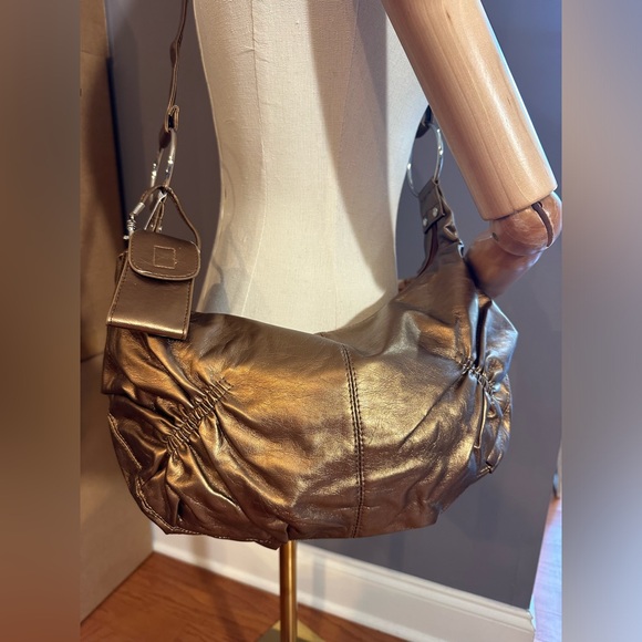 Fashion Vegan Leather hobo style crossbody in metallic gold/bronze color - Picture 6 of 10